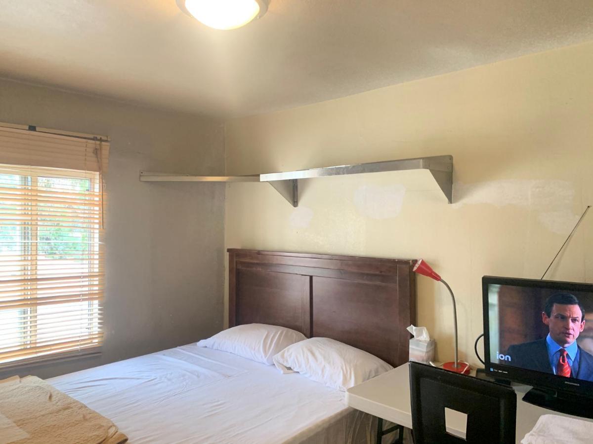 Rosemead Homestay Eksteriør billede