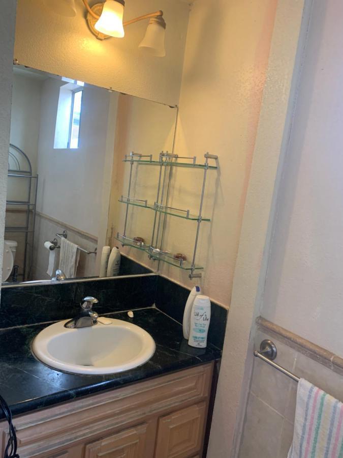 Rosemead Homestay Eksteriør billede
